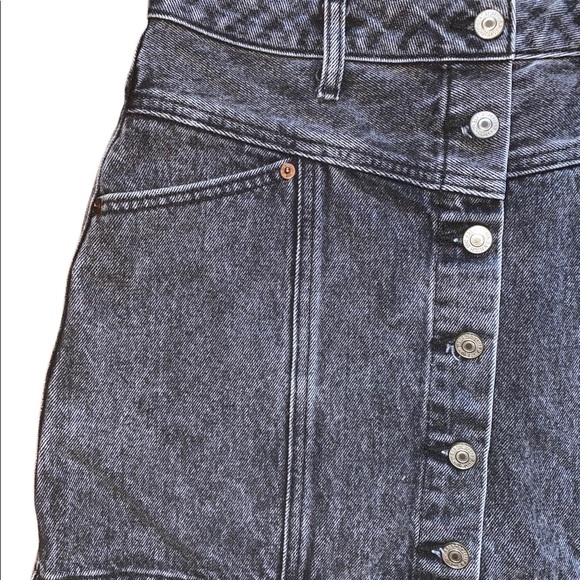 Abercrombie and Fitch Button Up Demin Skirt - Picture 5 of 7